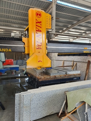57/67kw 4 기둥 중 블록 절단 기계 2200-2800mm 블레이드 지름