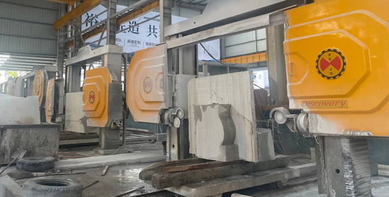 5 축 CNC 다이아몬드 와이어 톱 기계 3D 모양을 위한 360° 회전 작업 테이블