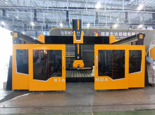 5 축 CNC 라우터 20kW BT40 스핀들 정밀 돌 절단용 5 축 동시 제어 및 하이브리드 테이블 디자인