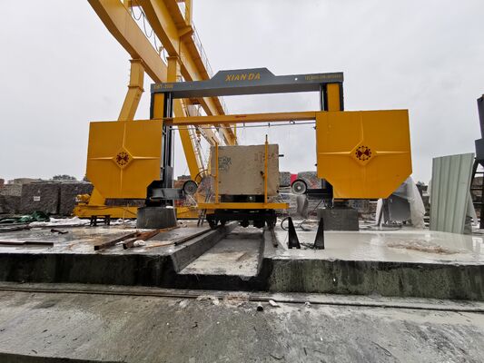 동기 나사 구동 방식 PLC 제어 다이아몬드 와이어 톱 기계 (3000×3000×1500 mm 대리석 및 화강암 블록 분할용)