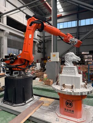 6 축 CNC 로봇 돌 절단 기계는 3100mm 대용량 조각을 위한 BT40 스핀드와 인터폴레이트 제어