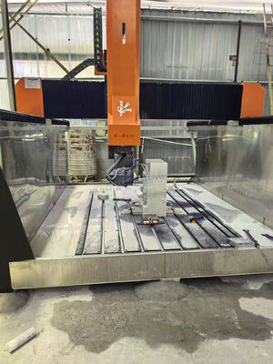 풀 5축 연동, 7.5KW 중부하 스핀들 및 3000×1300mm 가공 테이블을 갖춘 5축 CNC 석재 조각기