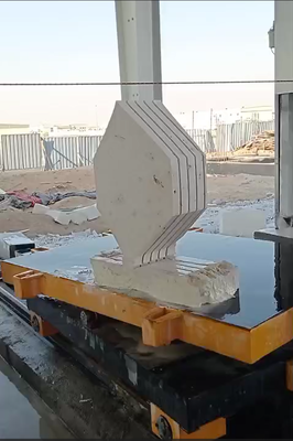 디스커버리 4 CNC 다이아몬드 와이어 톱 머신 360° 서보 드라이브 작업 테이블과 정밀 돌 절단 20-40 M/S 절단 속도