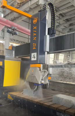 5 축 CNC 브릿지 톱 절단 기계 360 ° 블레이드 회전 및 돌 제조를위한 3200x2000mm 처리 크기