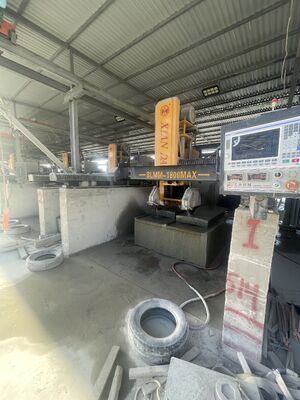 최대 3500mm 가공 길이 및 CE ISO9001 인증을 갖춘 3축 CNC 시스템 CNC 브리지 타입 선형 절단 및 밀링 머신