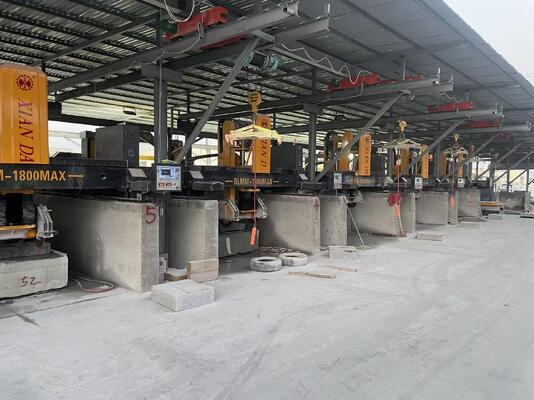 최대 3500mm 가공 길이 및 CE ISO9001 인증을 갖춘 3축 CNC 시스템 CNC 브리지 타입 선형 절단 및 밀링 머신